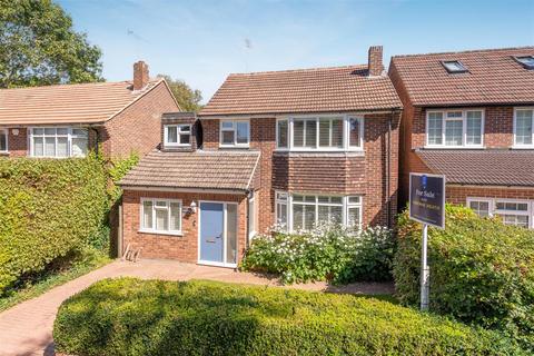 4 bedroom detached house for sale, Church Road, Ascot