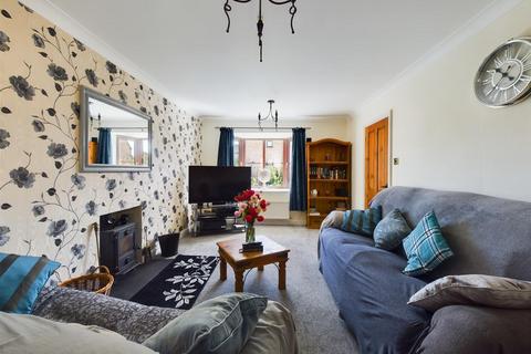 4 bedroom detached house for sale - 3 The Chase, Norton, Malton, North Yorkshire, YO17 9AS