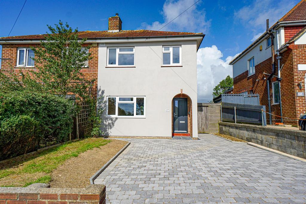 Parker Road, Hastings 3 bed semidetached house for sale £350,000