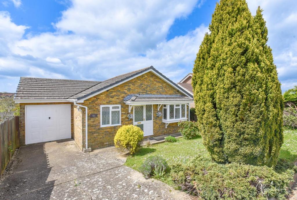 12 B Waterloo Crescent