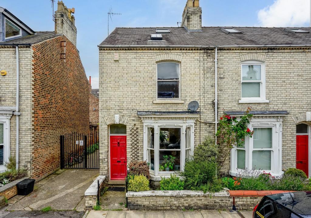 Thorpe Street, York 3 bed townhouse for sale £450,000