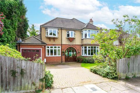 5 bedroom detached house for sale, Jennings Road, St Albans, Hertfordshire