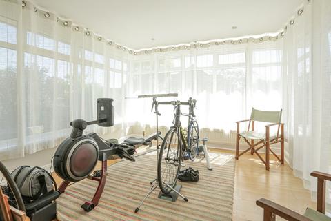 Winslow Benacre Road, Whitstable, CT5 4NY