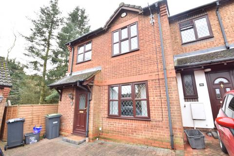 3 bedroom semi-detached house to rent, Malthouse Green, Luton