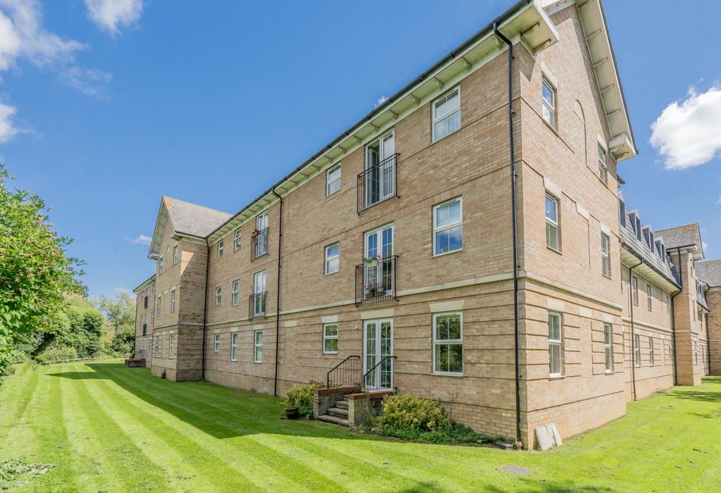 Falcon Mews, Stanbridge Road, Leighton Buzzard, Bedfordshire 2 bed
