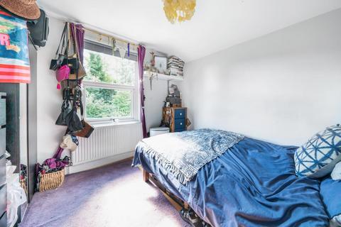 141 Marlow Road, London, SE20 7XN
