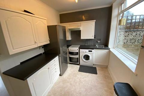 2 bedroom semi-detached house for sale - Cross Lane, Huddersfield, West Yorkshire, HD4