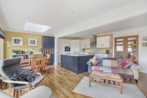 Marrich Lintibert Road, Muthill, Crieff, PH5 2AH