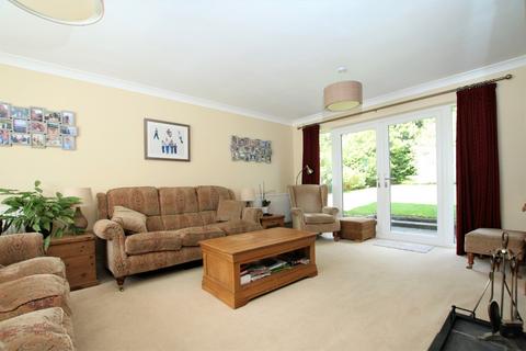 1 Beaulieu Close, Winchester, SO22 6HZ