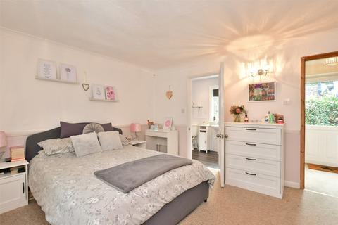 Southdown Lodge Old Drive, Polegate, BN26 5HE
