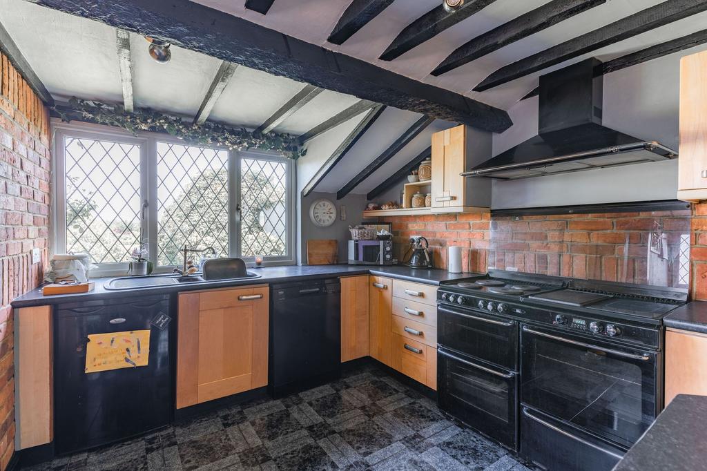 Newton St. Cyres, Exeter, EX5 3 bed end of terrace house for sale £