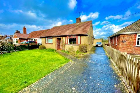 3 bedroom bungalow for sale, New Road, West Huntspill, Highbridge, Somerset, TA9