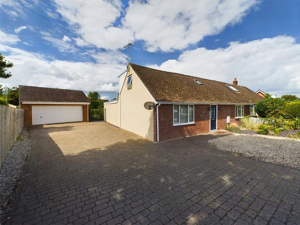 Brookfield Road, Churchdown, Gloucester, GL3 3 bed bungalow for sale