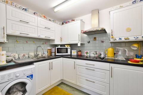 1 bedroom flat for sale, The Grange, High Street, Abbots Langley, Hertfordshire, WD5
