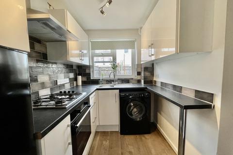 59 Cecil Road, Exeter, EX2 9AQ