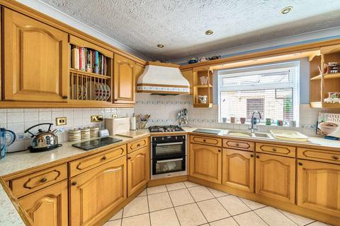 4 bedroom detached house for sale - Tweed Close, Swindon SN25