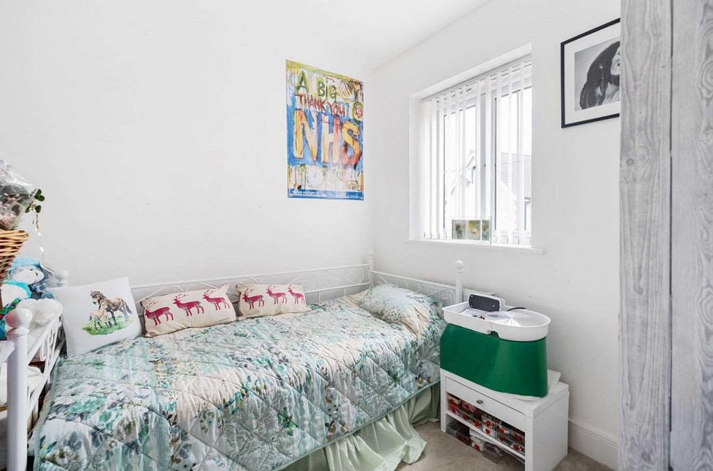 Bedroom 3 (Single)
