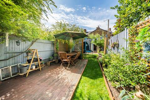 22 South Lane, New Malden, KT3 5HT