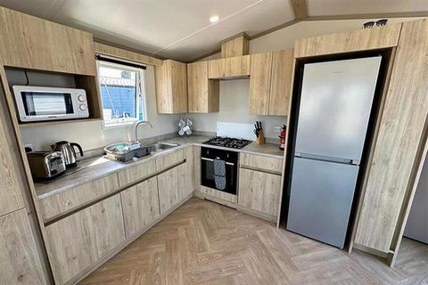 2 bedroom lodge for sale, Mill Rythe Coastal Village Hayling Island, Hampshire PO11