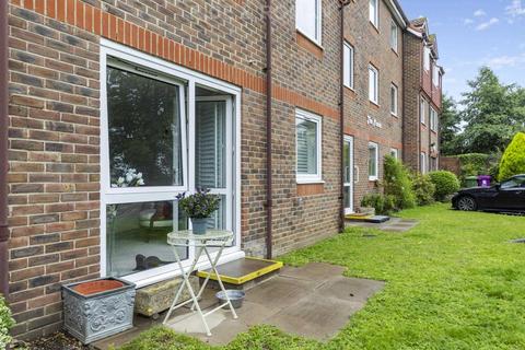 1 bedroom retirement property for sale, Green Lane, Windsor SL4