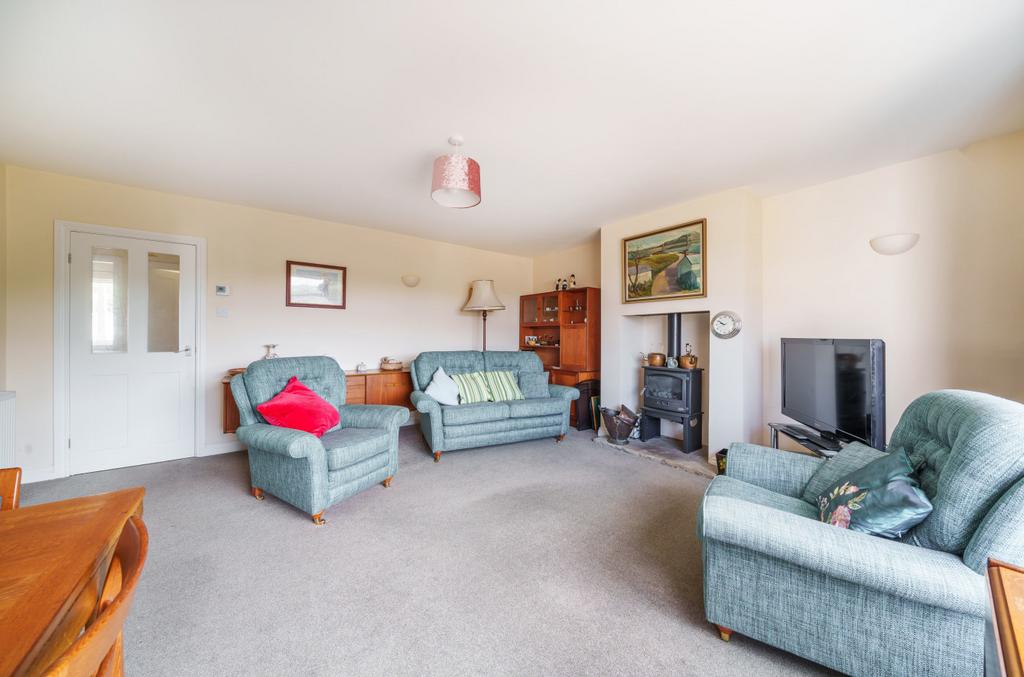 Hawber Cote Drive, Silsden, Keighley, West Yorkshire, Bd20 3 Bed 