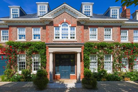 undefined, Roehampton Gate, Roehampton, London, SW15