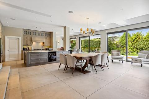 undefined, Roehampton Gate, Roehampton, London, SW15