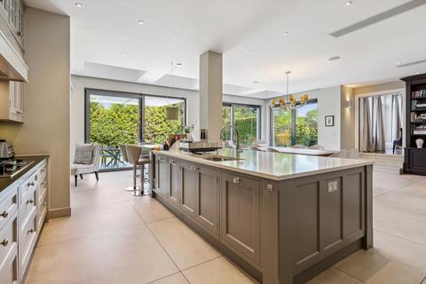 undefined, Roehampton Gate, Roehampton, London, SW15