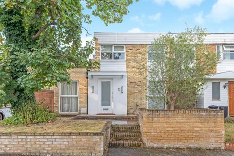 20a Rayners Road, London, SW15 2AZ