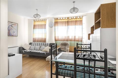 2 bedroom apartment to rent, Celandine Drive, London, E8