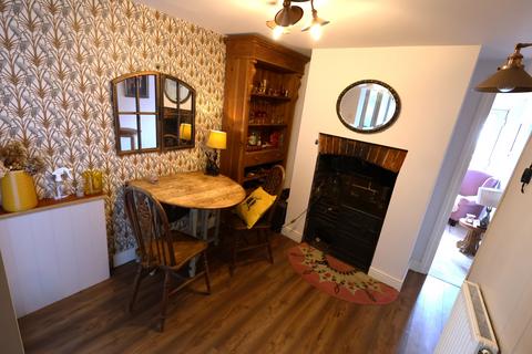 undefined, LONDON ROAD, HORNDEAN