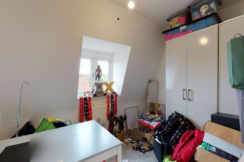 Flat 8, Warren Court Park View, Sturry, Canterbury, CT2 0NW