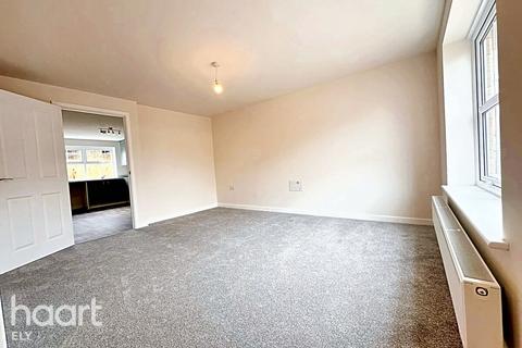 3 bedroom terraced house for sale, 5 Frost Way, Ramsey, Huntingdon
