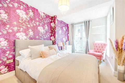 1 bedroom flat for sale, New Kings Road, Fulham, London