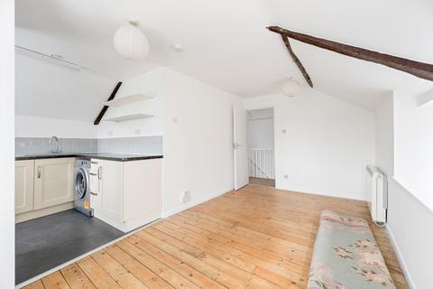 2 bedroom maisonette to rent, West Street, Kings Cliffe, Stamford, PE8