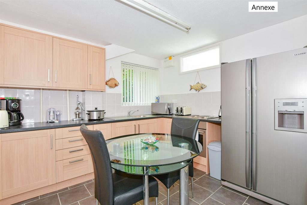 Annexe Kitchen
