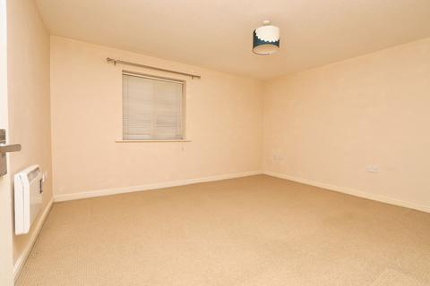 2 bedroom ground floor flat for sale, Townsgate Way, Irlam, M44