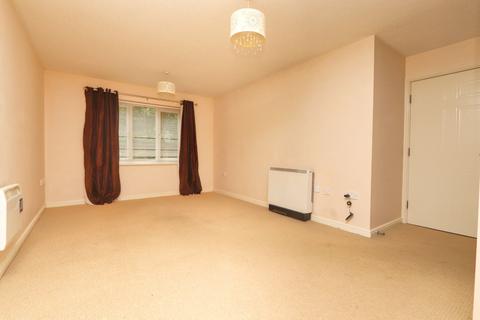 2 bedroom ground floor flat for sale, Townsgate Way, Irlam, M44