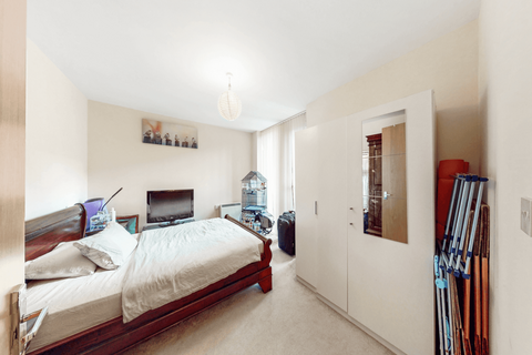 1 bedroom apartment to rent, Millharbour, London, E14