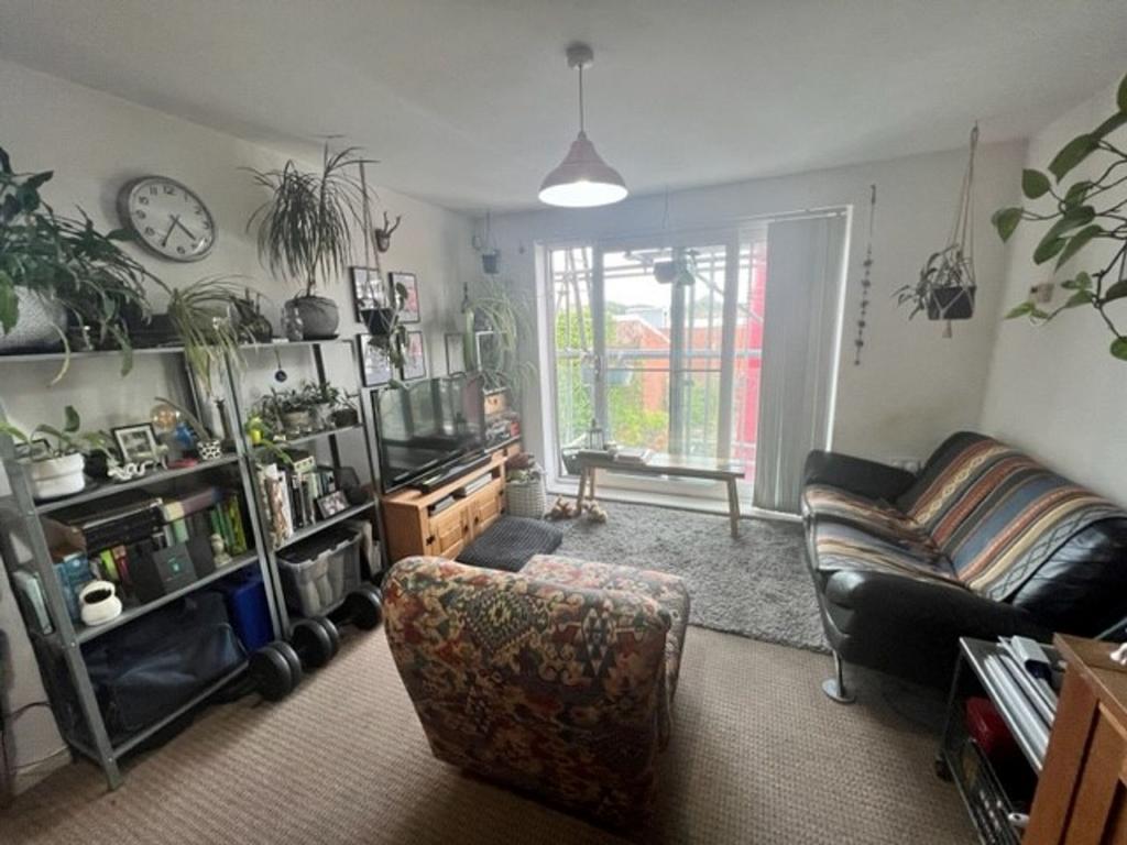 Duke Street, Salford, M7 2 bed flat for sale £150,000