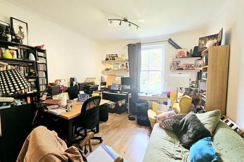 1 bedroom flat to rent, Coolhurst Road, Crouch End, N8