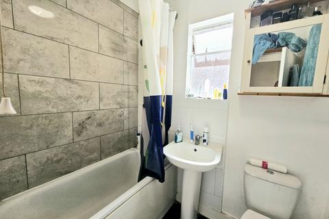 1 bedroom flat to rent, Coolhurst Road, Crouch End, N8