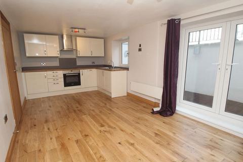 2 bedroom apartment to rent, 21b High Street, High Wycombe HP11
