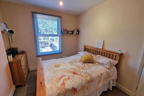 35 Braidwood Road, London, SE6 1QU