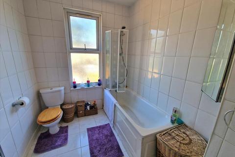 35 Braidwood Road, London, SE6 1QU