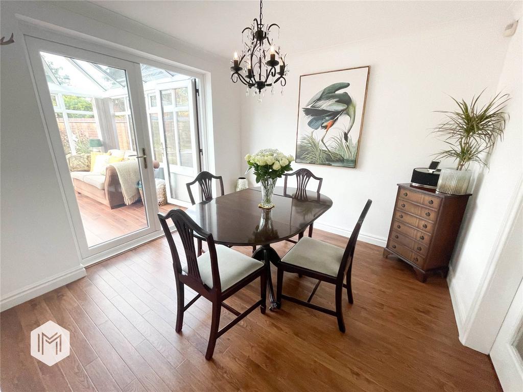 Doeford Close, Culcheth, Warrington, Cheshire, WA3 4DL 3 bed house for