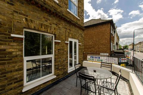 5 bedroom flat to rent, Stockwell Road, London, SW9