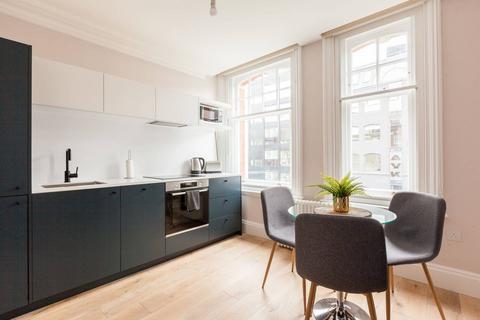 3 bedroom flat for sale, St John St, Farringdon, London, EC1M