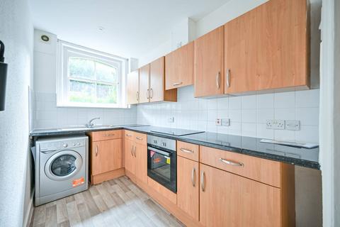 Rear Basement Flat, 4 Riverdale Road, Twickenham, TW1 2BS