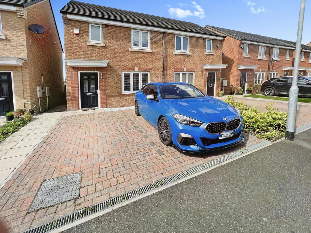 Bluebell Wynd, Portland Wynd, Blyth... 3 bed semidetached house £180,000